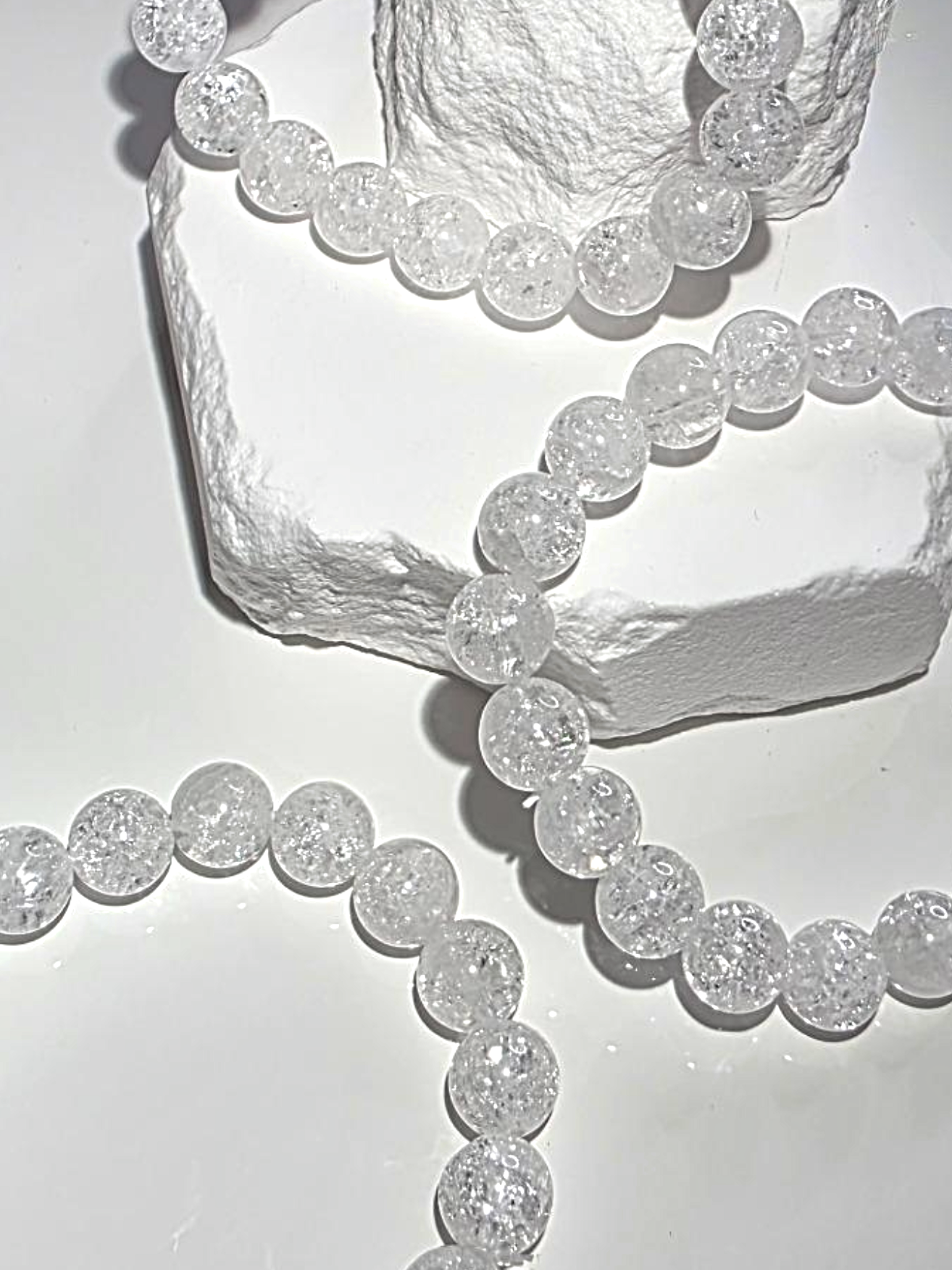 Crackle Quarz Armband Detail - Rissstruktur handgefädelt
