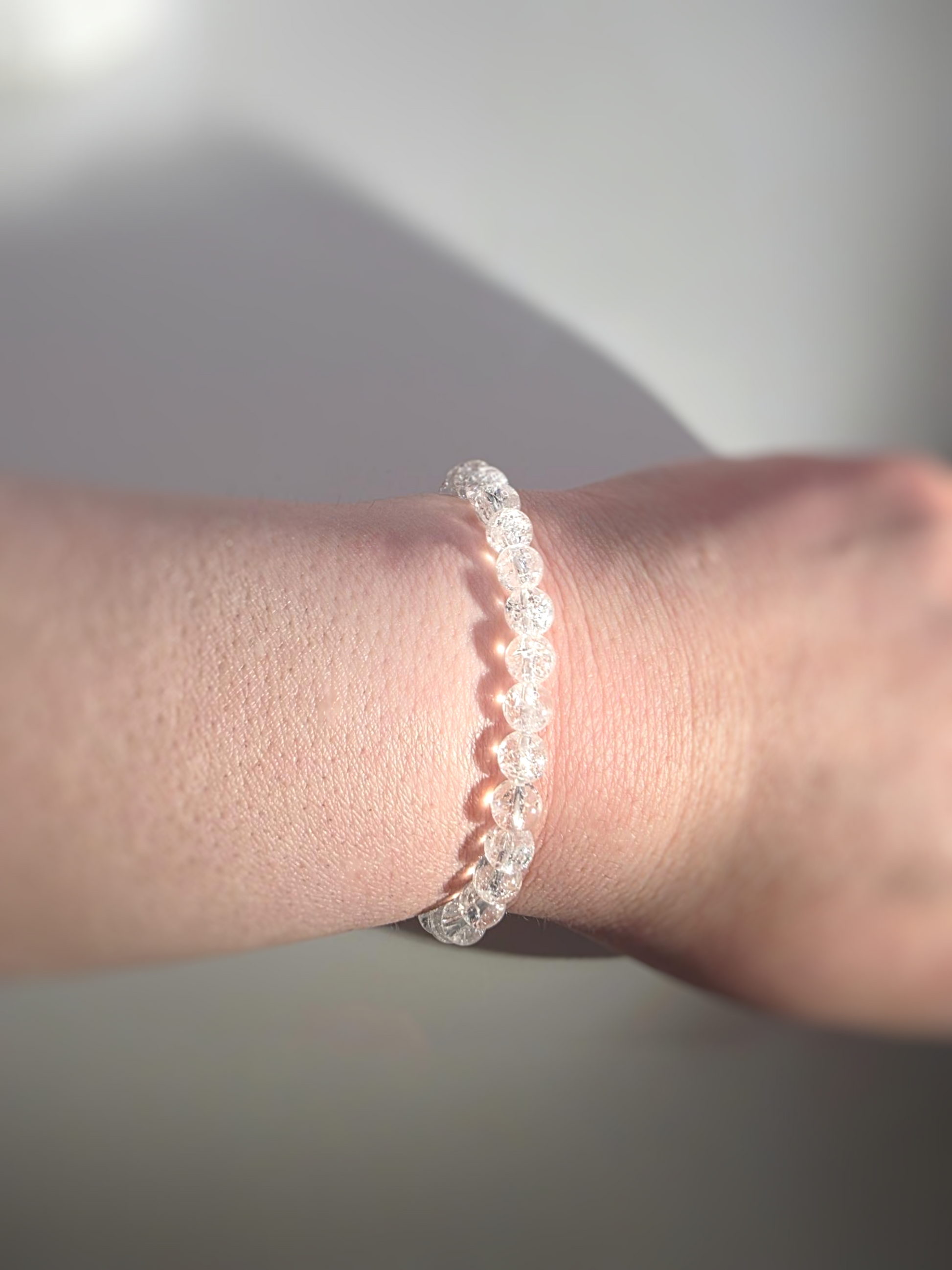 Crackle Quarz Armband Nahaufnahme - natürliche Rissoptik einzigartig
