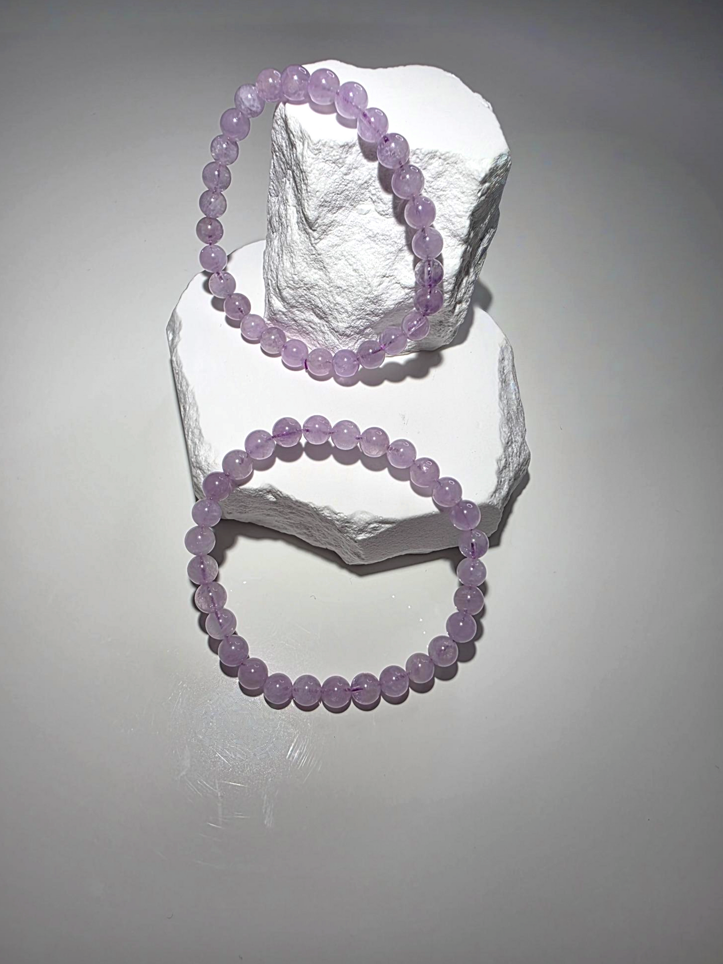 Lavendel Amethyst Armband klein - natürliche Amethystperlen zart violett
