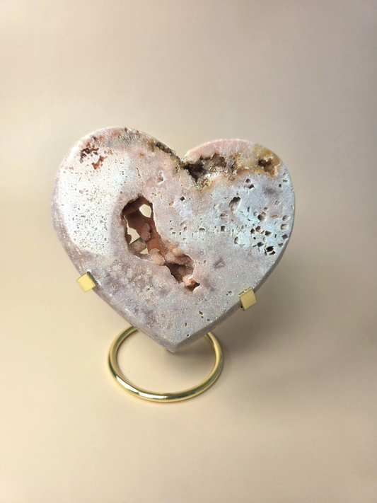 Druzy Pink Amethyst Herz Nahaufnahme – einzigartiges Einzelstück, hochwertige Verarbeitung bei Crystal Haven