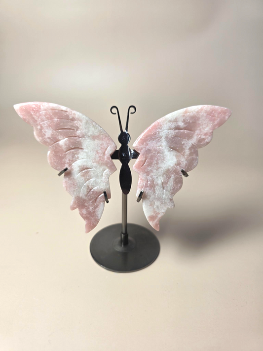 Rosa Jade Schmetterling zart rosa - handgeschliffener Heilstein Anhänger
